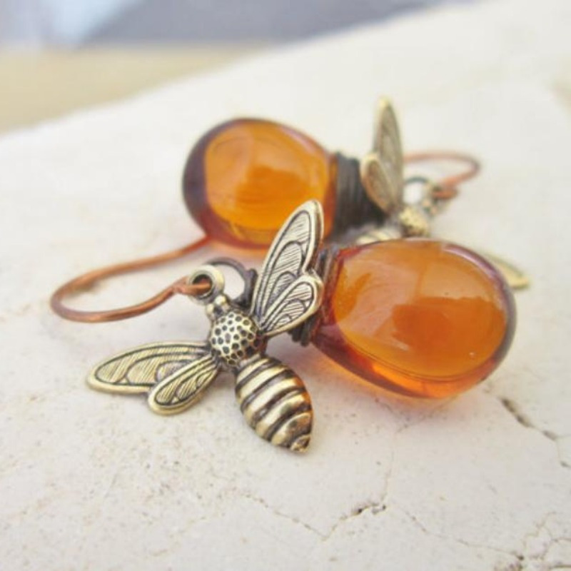 2pc fashion creative bohemian bee earrings jewelry animal jewelry earrings mens and womens earrings accessories birthday party anniversary gift christmas gift earrings for friends and lovers details 1