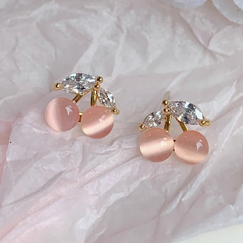 exquisite and compact cherry earrings light luxury and sweet temperament fruit earrings details 0