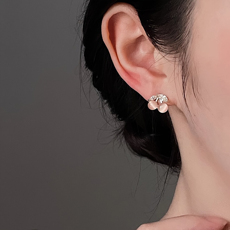 exquisite and compact cherry earrings light luxury and sweet temperament fruit earrings details 5