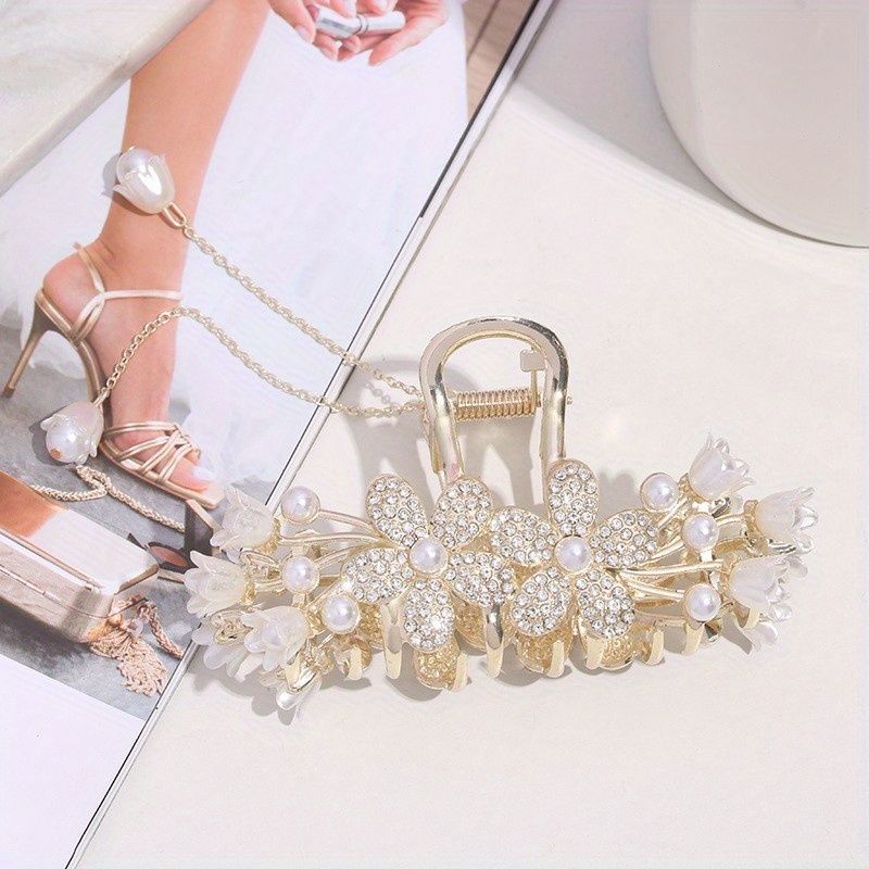 faux pearl rhinestone hair claw head jewelry butterfly shape shark claw exquisite hair accessories details 5